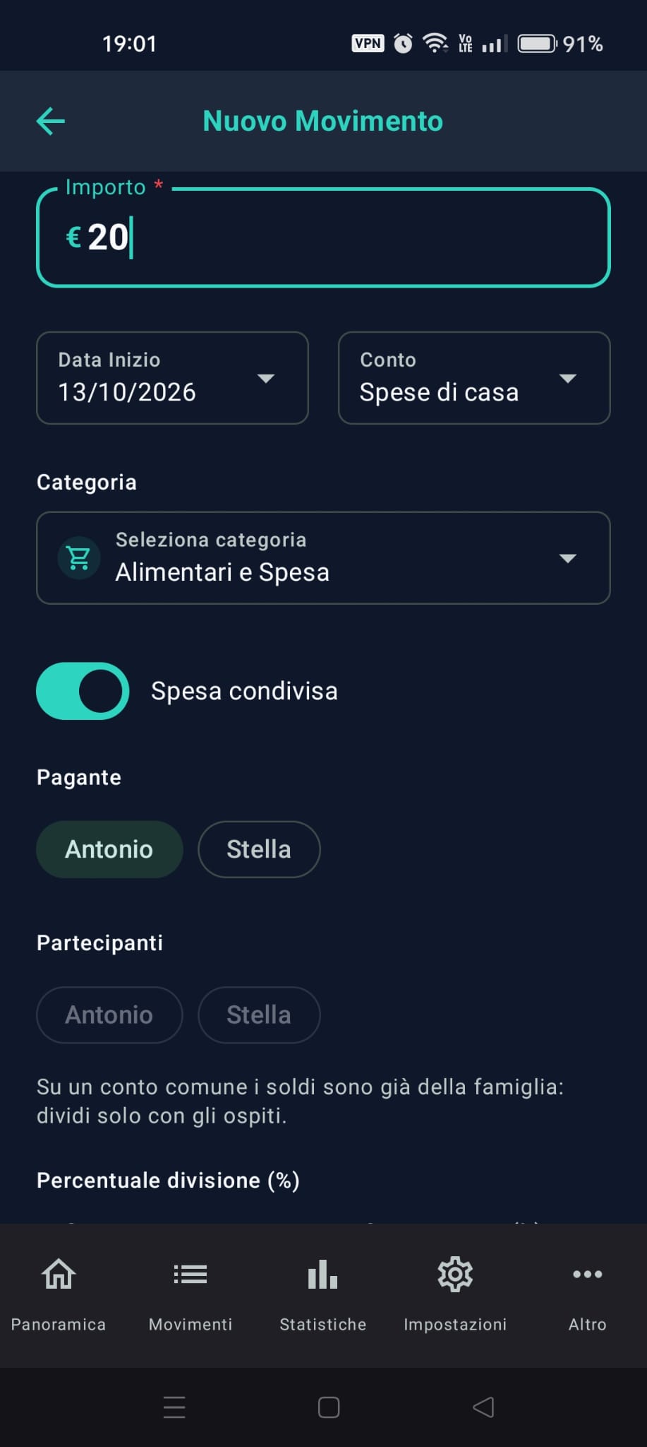 Un movimento sul conto comune con «Spesa condivisa» attiva, «Pagante» e la nota «dividi solo con gli ospiti»